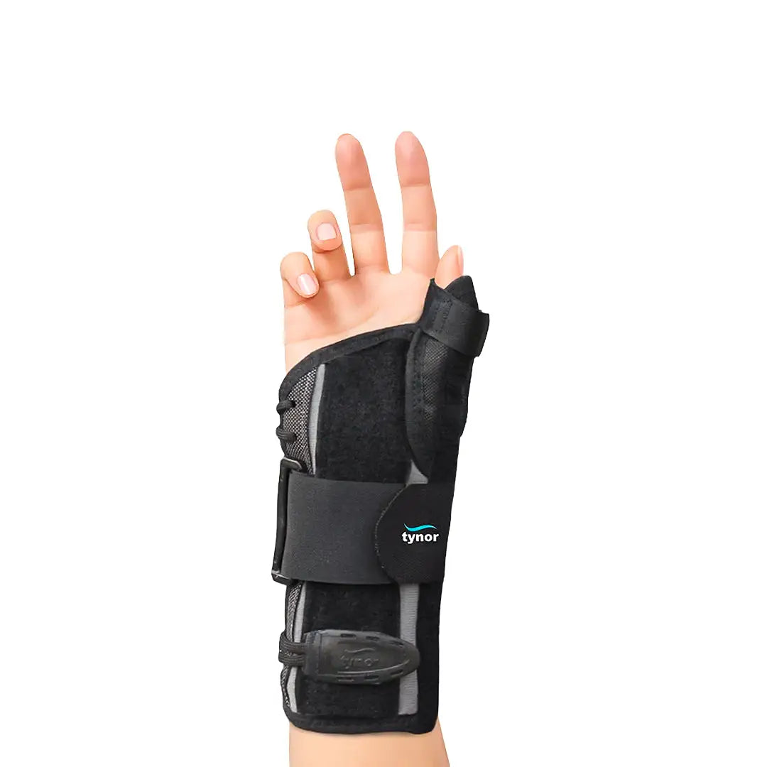 45122-Tynor Wrist Splint With Thumb-E44 M +2