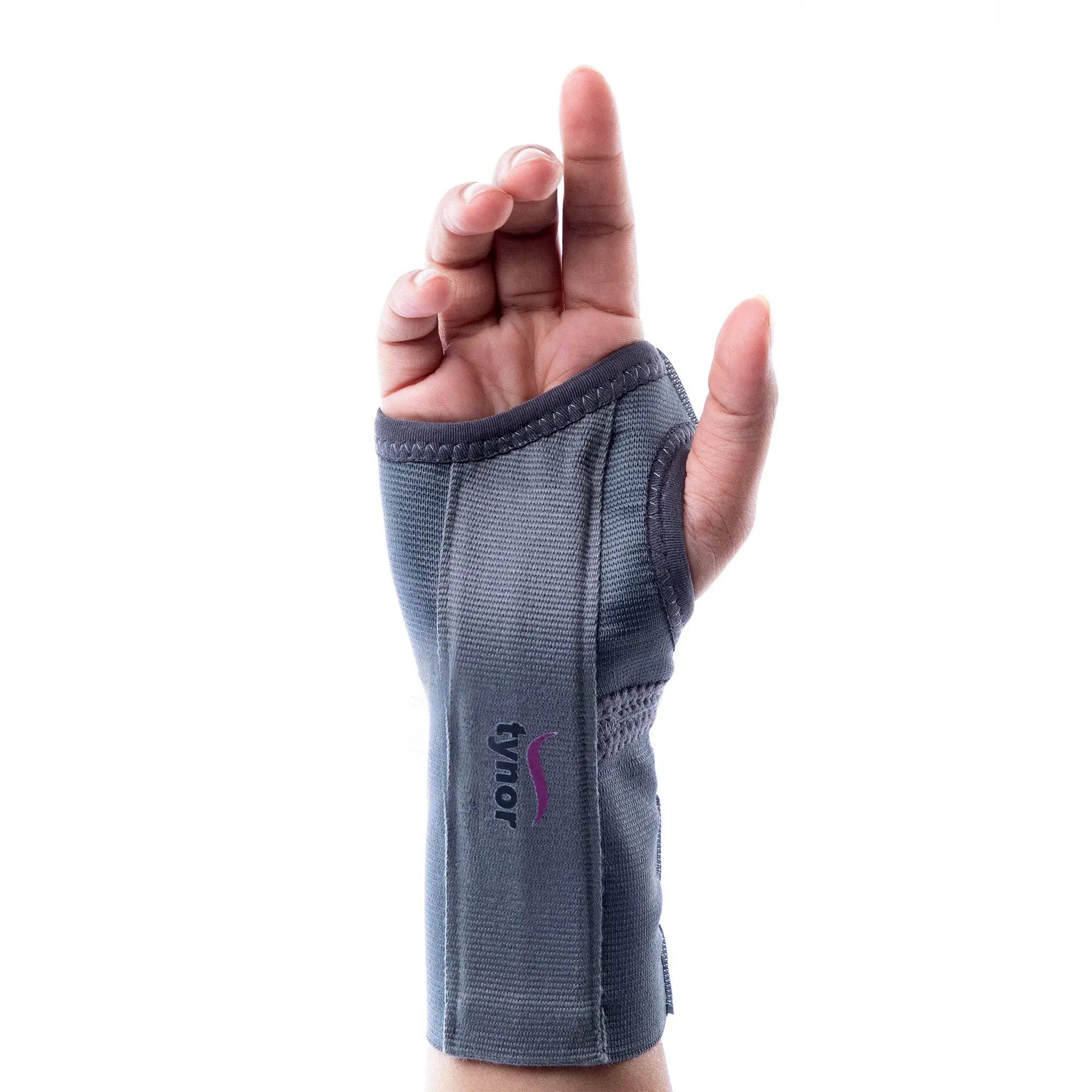 Tynor Wrist Splint Elastic Left-E01 S