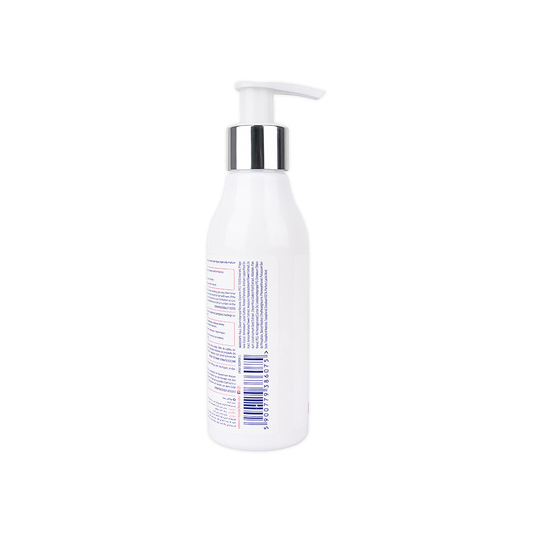 Novaclear Retinol Facial Cleanser 150ml