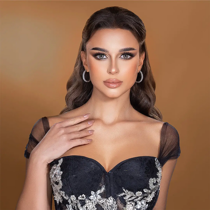 55679-Dahab Monthly Lenses Lumirere Hazel +1