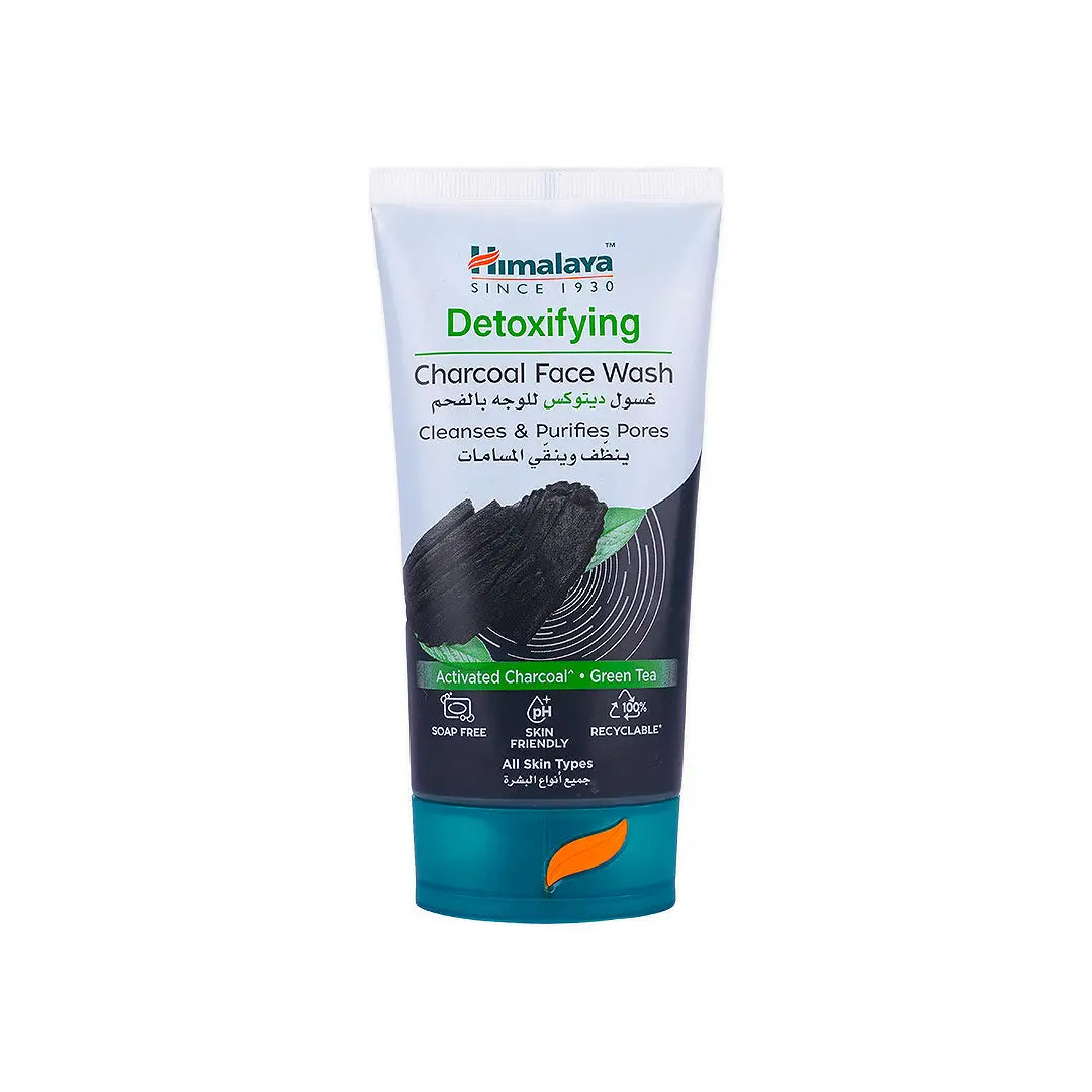 58845-Himalaya Face Wash Detoxifying Charcoal & Green Tea 150mL
