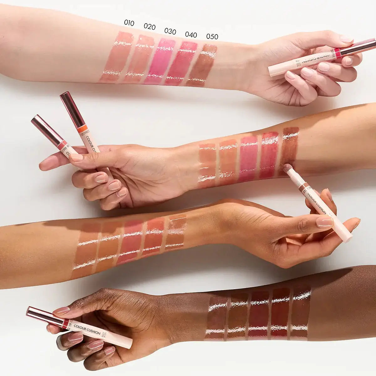60152-Catrice Colour Cushion Juicy Lip Oil-010 Bae Watch 