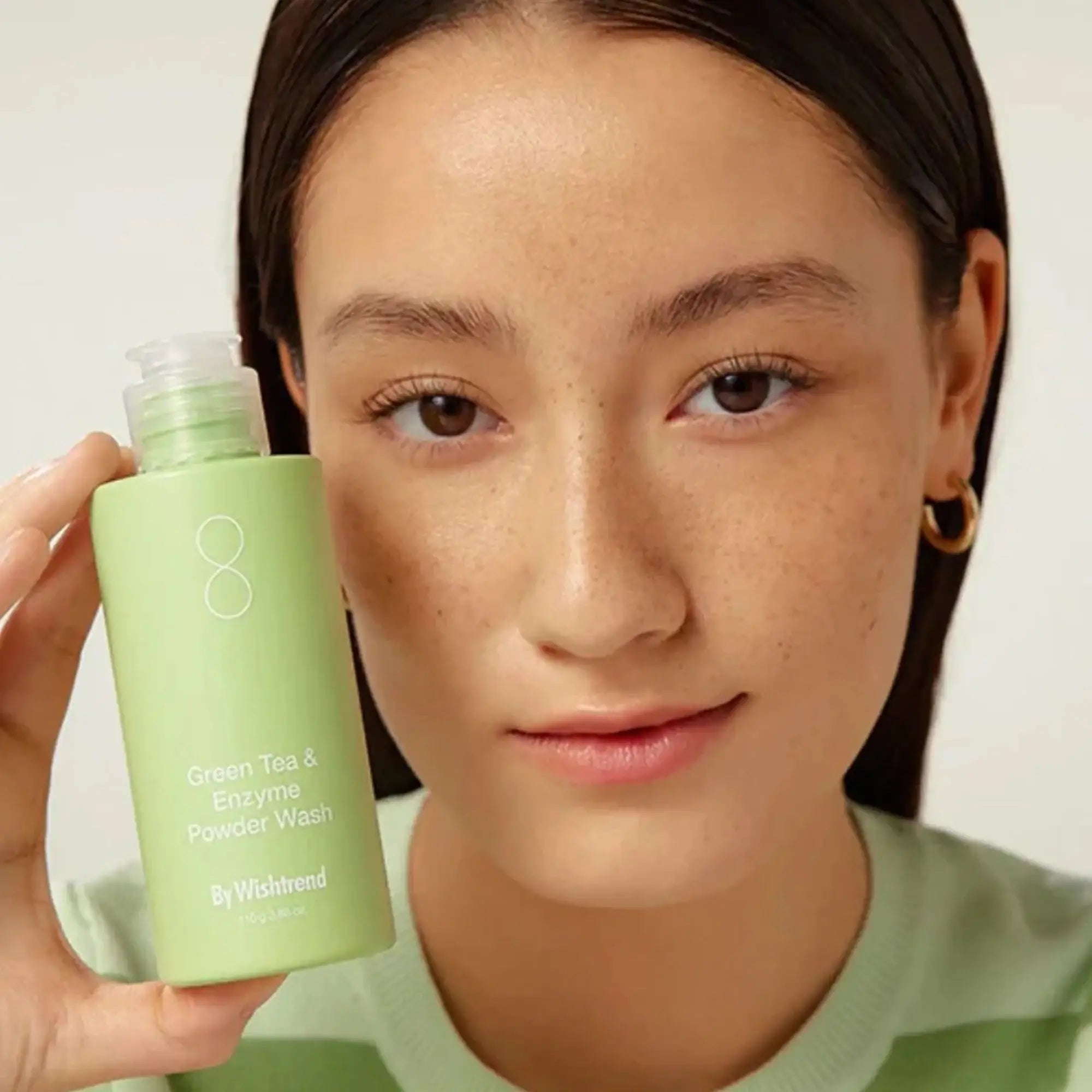 By Wishtrend Green Tea & Enzyme Powder Wash