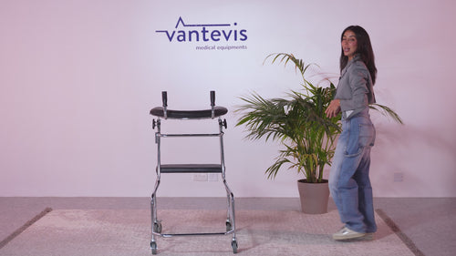 82000-Vantevis Moving walker with seat +1